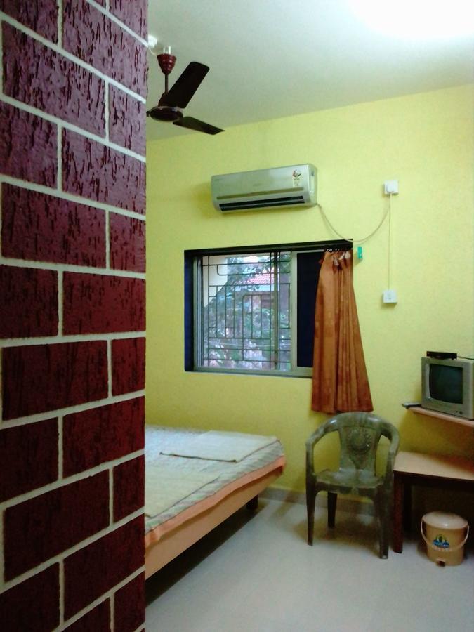 Hotel Anjali Lodge Malvan Bagian luar foto