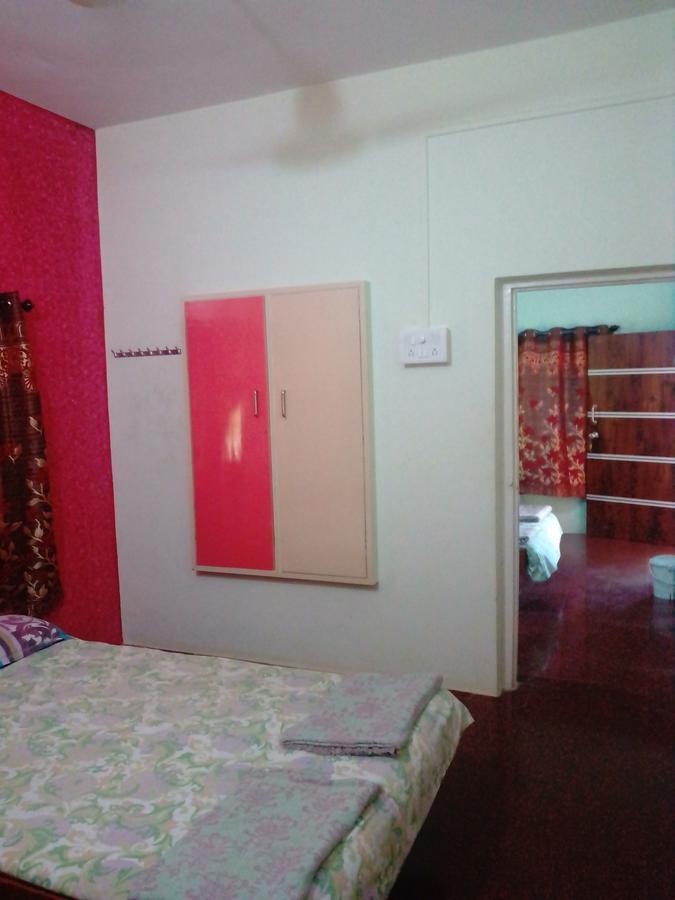 Hotel Anjali Lodge Malvan Bagian luar foto